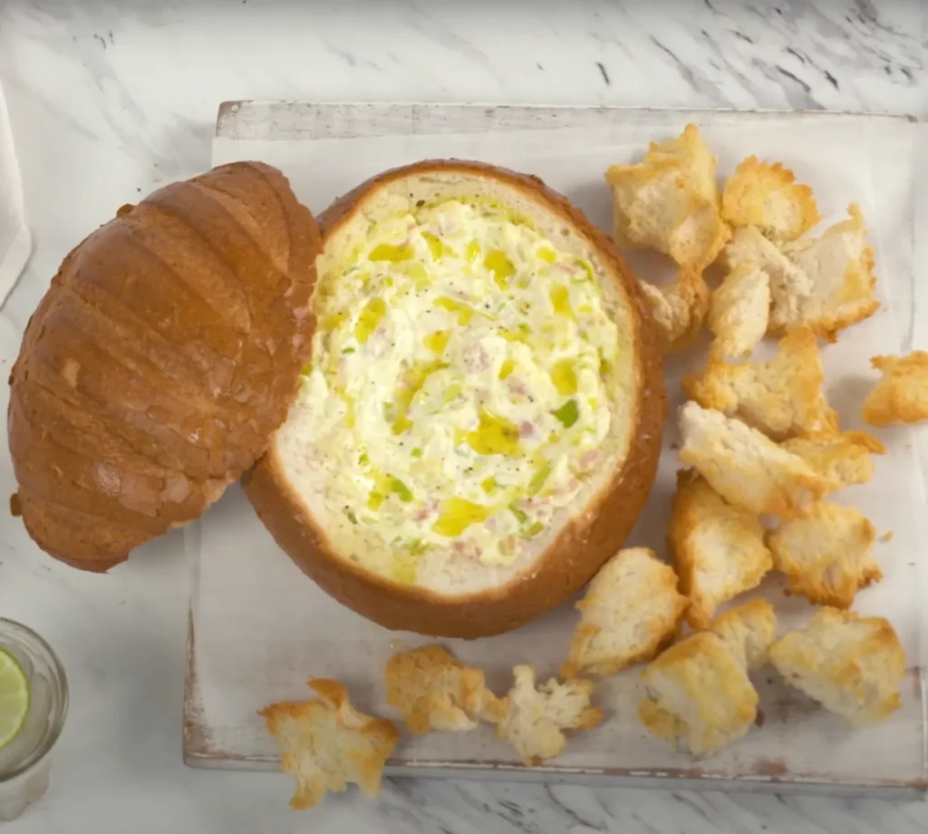 Garlic Bread Cob Loaf Dip